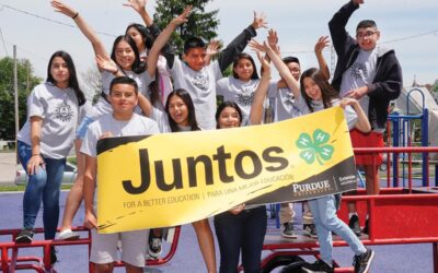 Juntos 4-Hers Work Toward School Success for Latino Youth